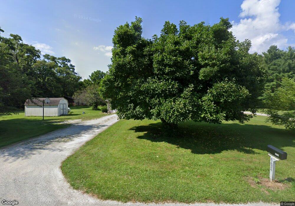 8434 W Fall Creek Dr, Pendleton, IN 46064 - photo 1