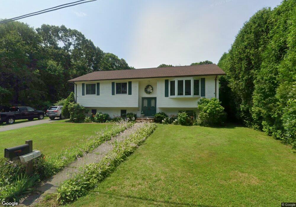 148 Arnold St, South Dartmouth, MA 02748 - photo 1