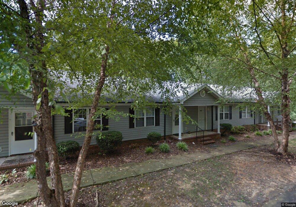 747 Lake Dr, Asheboro, NC 27205 - photo 1