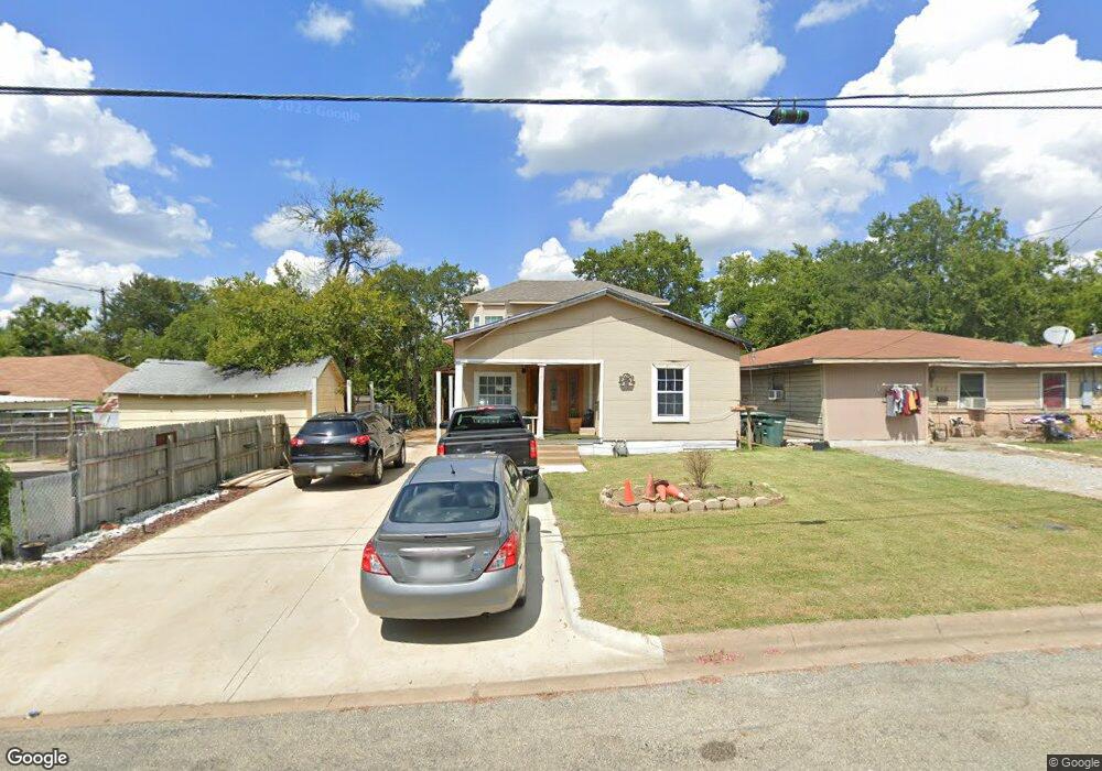 611 E Scott St, Sherman, TX 75090 - photo 1