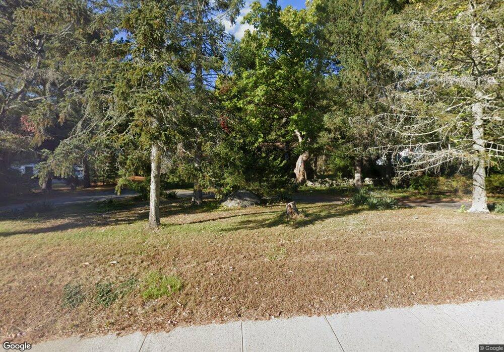 101 Smith Ave, Greenville, RI 02828 - photo 1