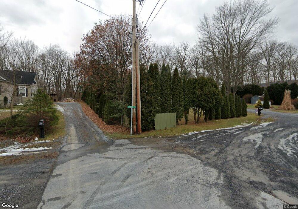 211 E 2nd Ave, Everett, PA 15537 - photo 1