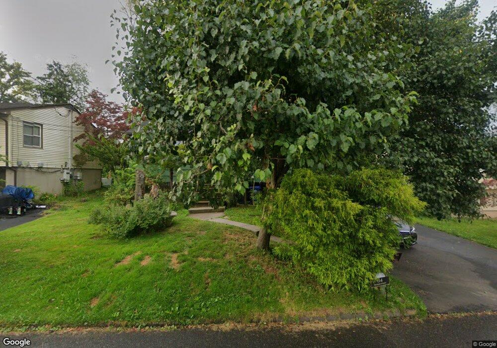 34 Wenham St, West Haven, CT 06516 - photo 1