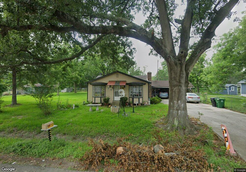 5710 Guadalupe St, Houston, TX 77016 - photo 1