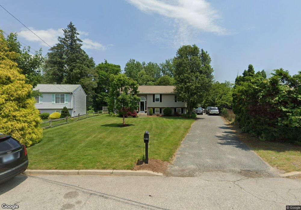 44 Briarcliffe Rd, Cranston, RI 02910 - photo 1