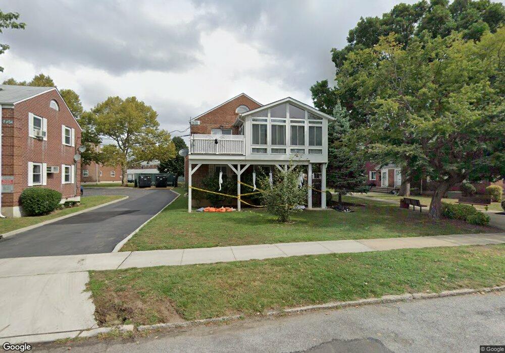 74-39 260th St, Glen Oaks, NY 11004 - photo 1