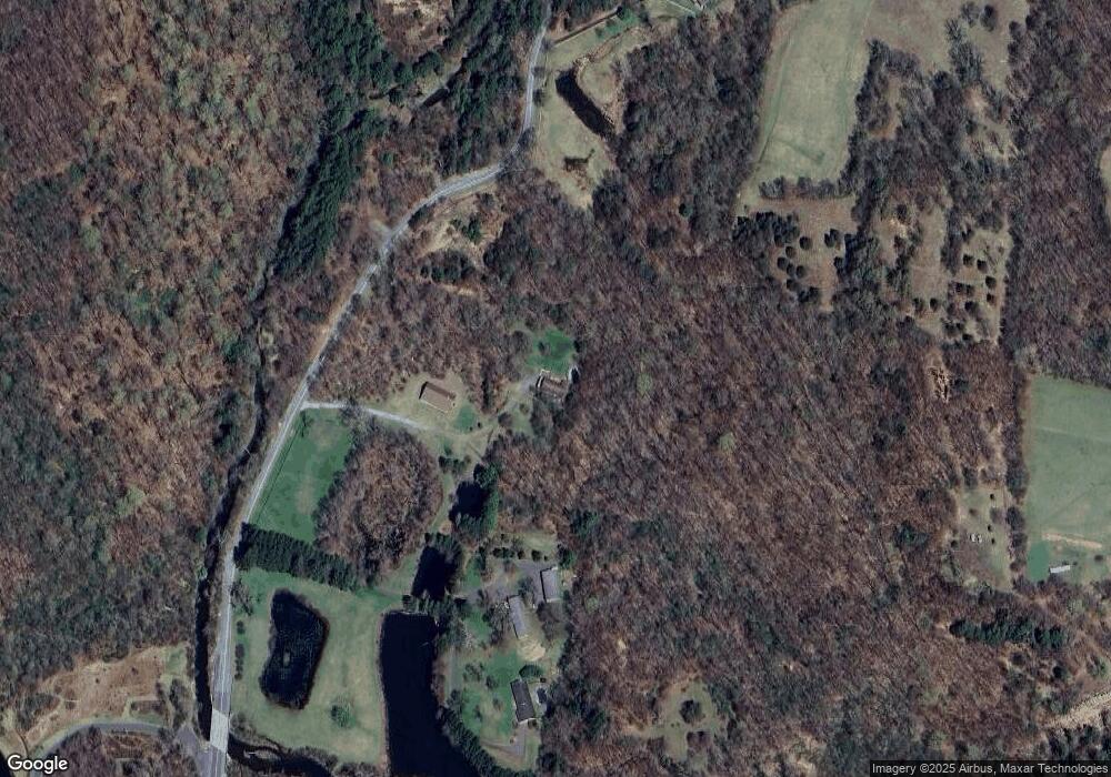 158 Bunnell Pond Rd, Honesdale, PA 18431 - photo 1