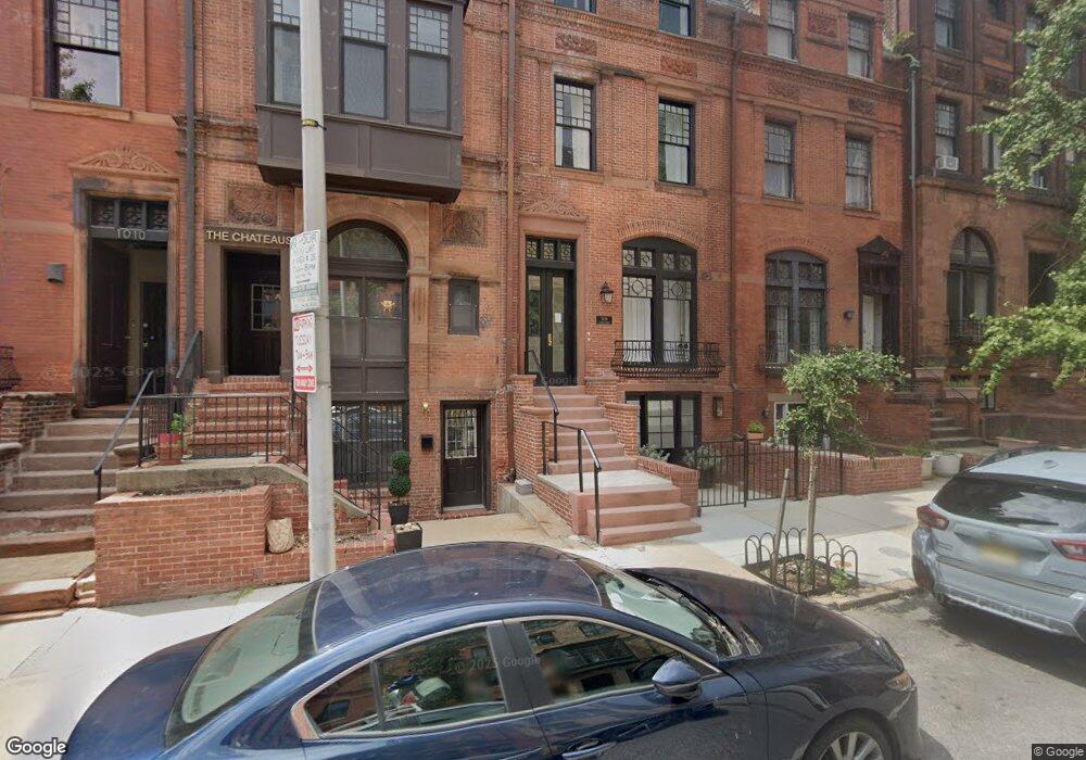 1014 N Calvert St, Baltimore, MD 21202 - photo 1