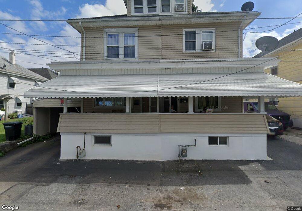 814 W 9th St, Hazleton, PA 18201 - photo 1