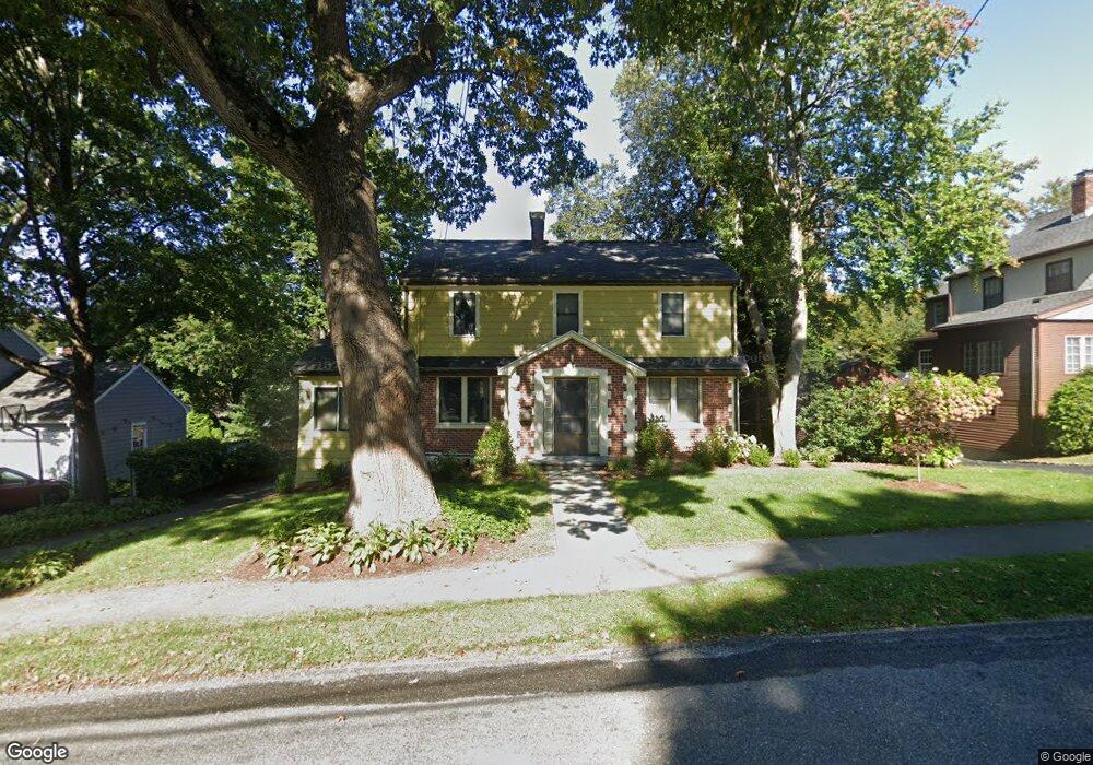 72 Lexington Ave, Needham Heights, MA 02494 - photo 1