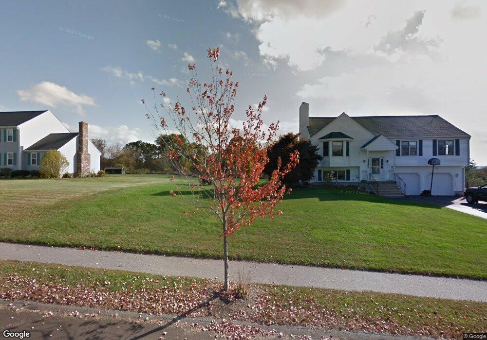 L-44A Clover Hill, Sutton, MA 01527 - photo 1