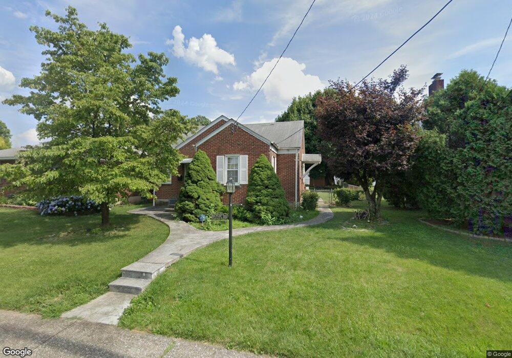 506 Grape St, Whitehall, PA 18052 - photo 1