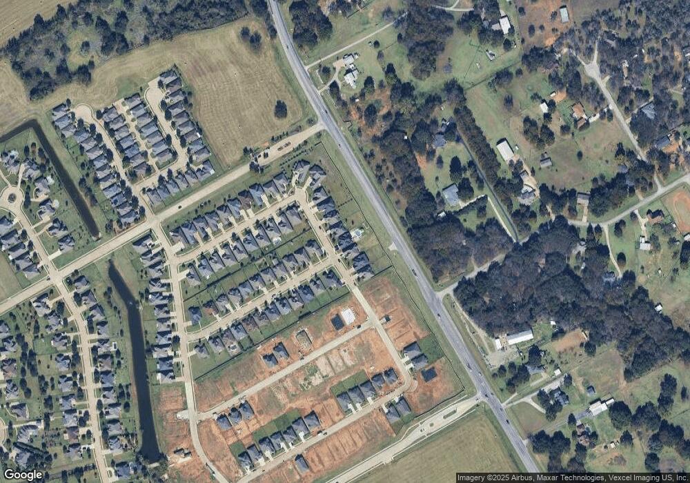 337 Paddle Boat Dr, Granbury, TX 76049 - photo 1