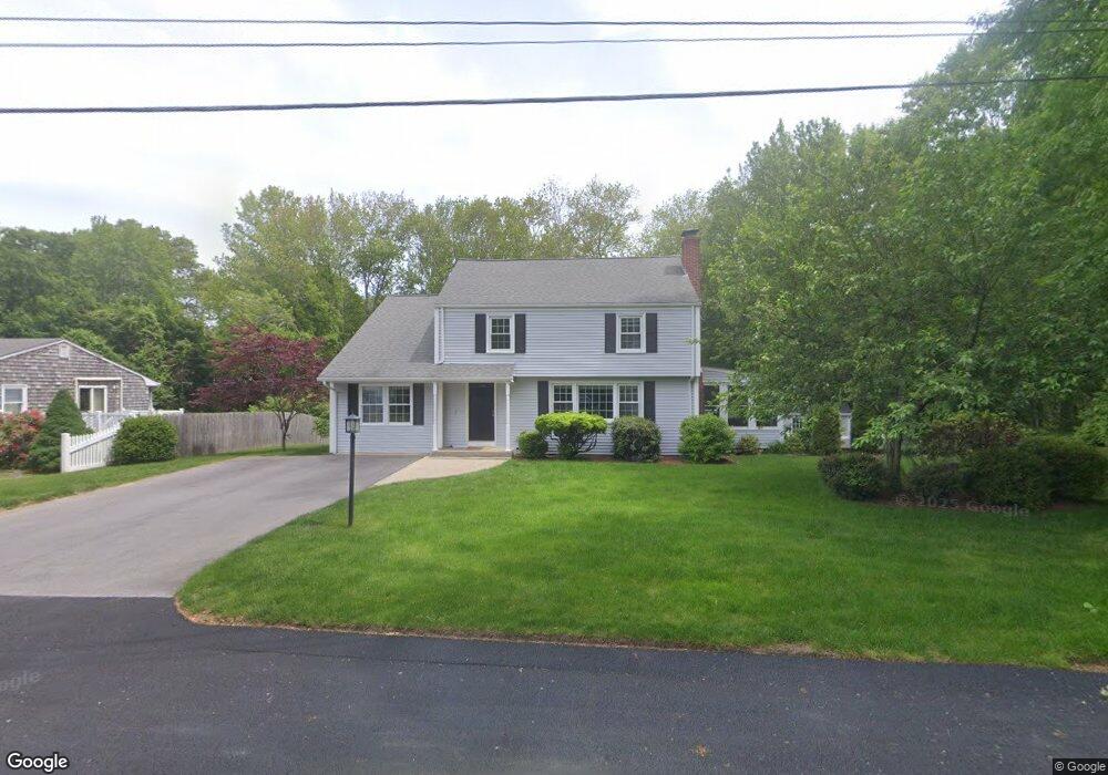 4 Walnut Ln, Greenville, RI 02828 - photo 1