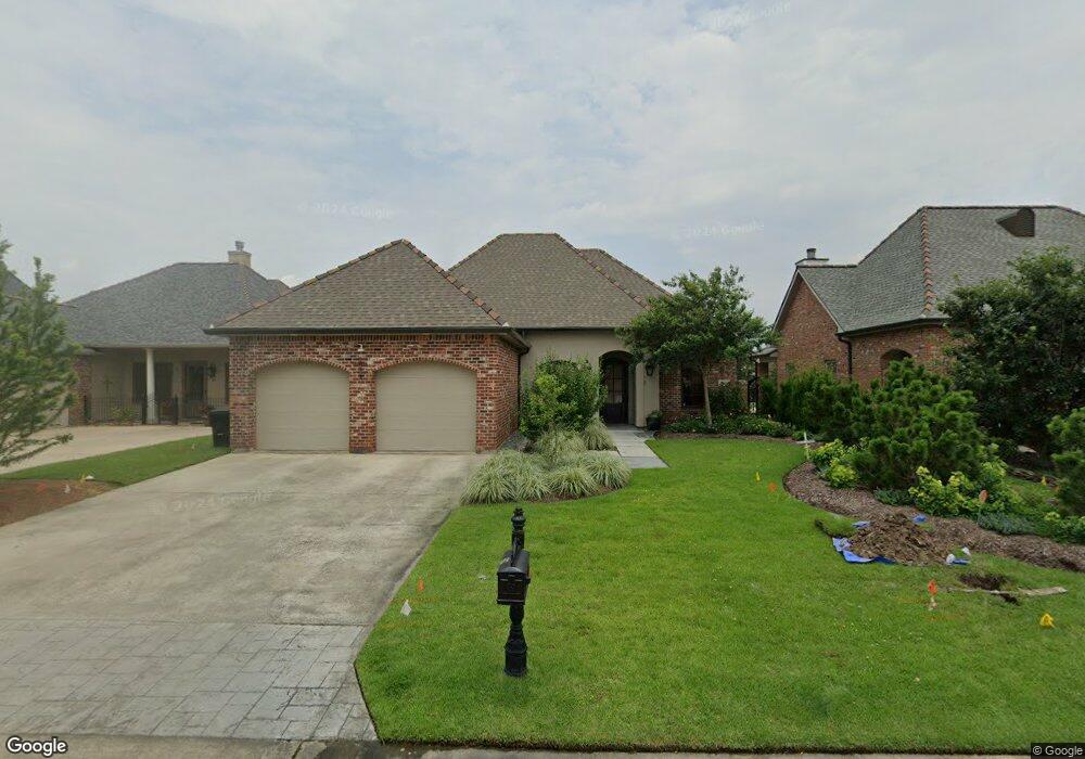 928 Chartres St, Lake Charles, LA 70605 - photo 1