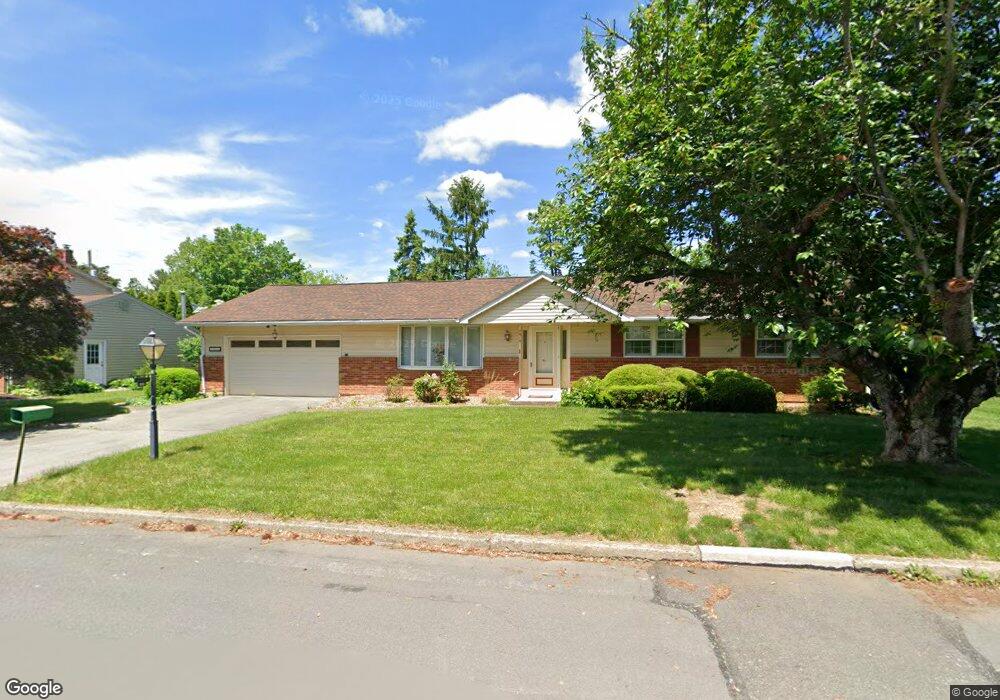 7515 Woodbine Rd, Macungie, PA 18062 - photo 1