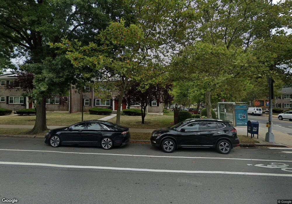 69-17 150th St unit 217A, Flushing, NY 11367 - photo 1