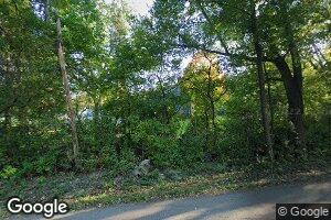 2412 S Justen Rd, McHenry, IL 60050