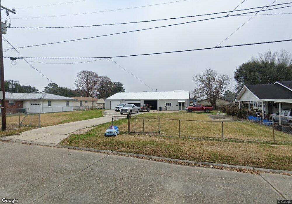 1703 Short Weeks St, New Iberia, LA 70560 - photo 1