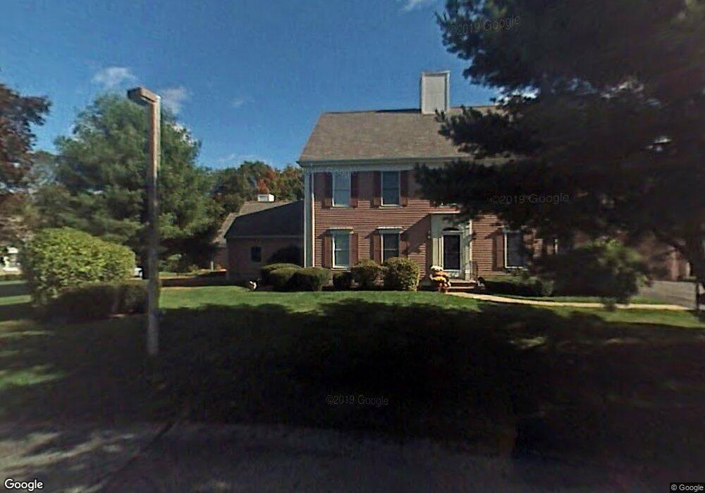 35 Quisset Brook Rd, Milton, MA 02186 - photo 1