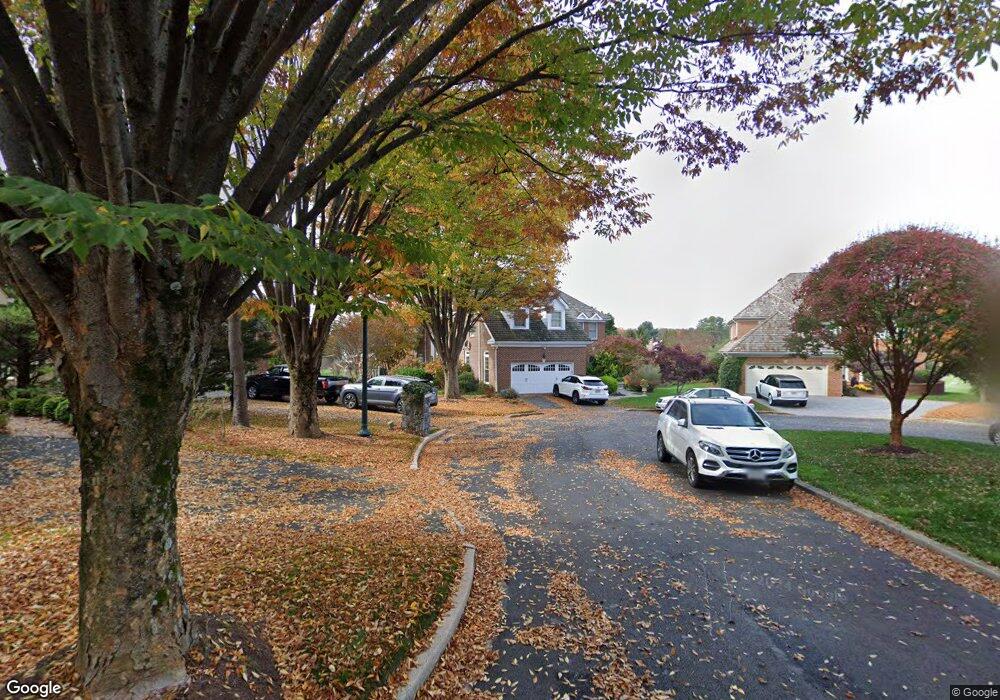 8116 Autumn Gate Ln, Bethesda, MD 20817 - photo 1