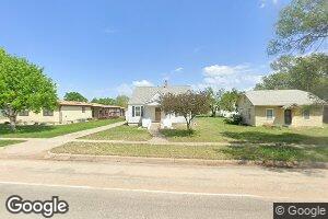 218 3rd St, Claflin, KS 67525