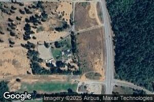 314 Waldamar Rd, Cave Junction, OR 97523