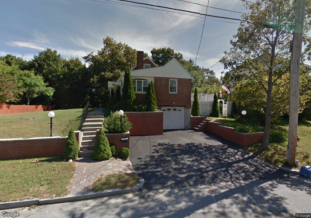 26 Beacon St, Stoneham, MA 02180 - photo 1