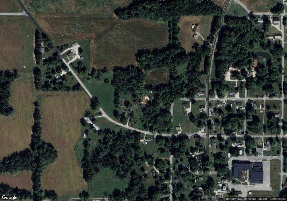 306 W Shipping St, Edwardsport, IN 47528 - photo 1