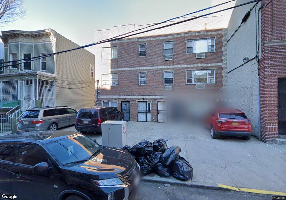 783 Garden St, Bronx, NY 10460 - photo 1