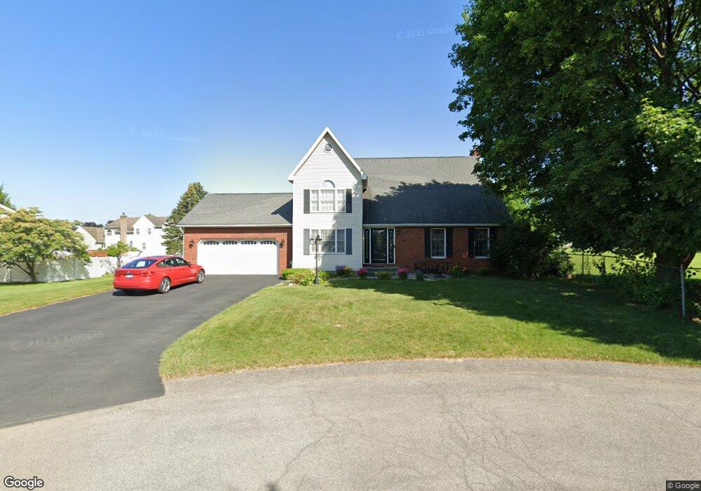 9 Woodridge Dr, Albany, NY 12211 - photo 1