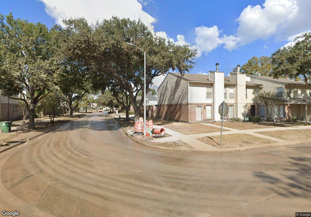 7730 Arncliffe Dr, Houston, TX 77088 - photo 1