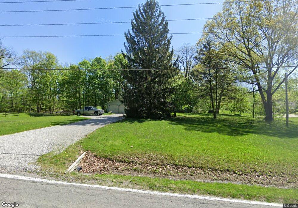 18332 Amstutz Rd, Leo, IN 46765 - photo 1