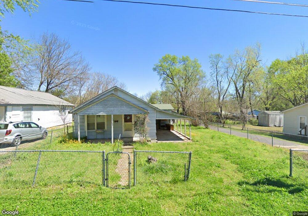 605 S Mission Ave, Tahlequah, OK 74464 - photo 1