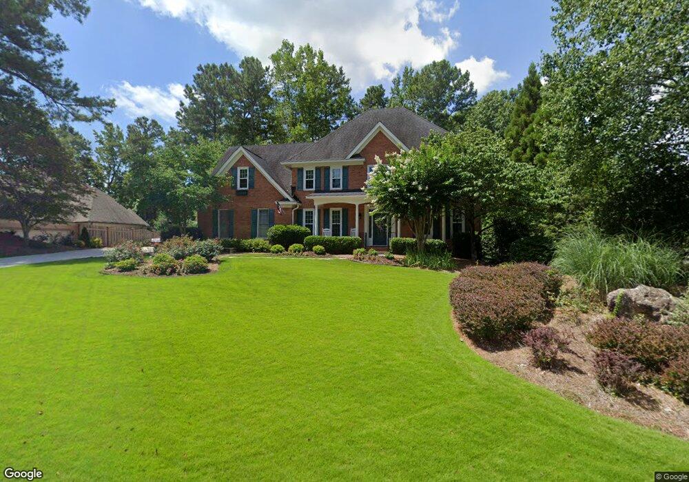 9515 Nesbit Lakes Dr, Alpharetta, GA 30022 - photo 1