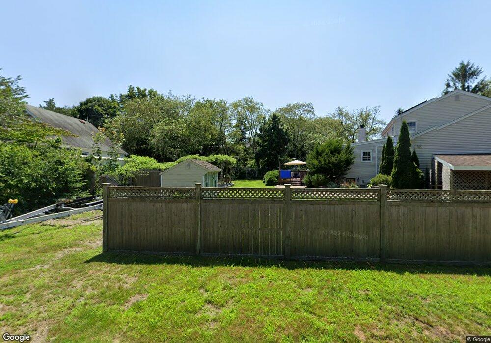 15 Bow St, Jamestown, RI 02835 - photo 1