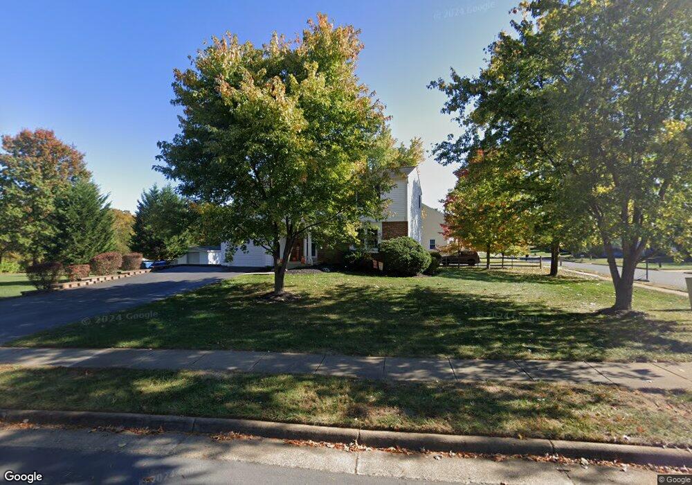 4419 Cub Run Rd, Chantilly, VA 20151 - photo 1