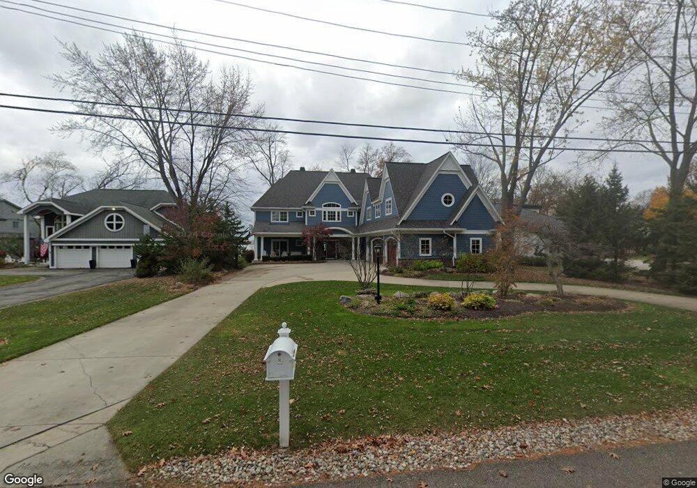 2204 Locklin Ln, West Bloomfield, MI 48324 - photo 1