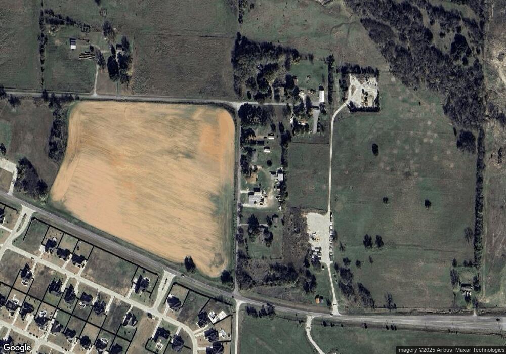 183 Guilloud Cir, Pottsboro, TX 75076 - photo 1