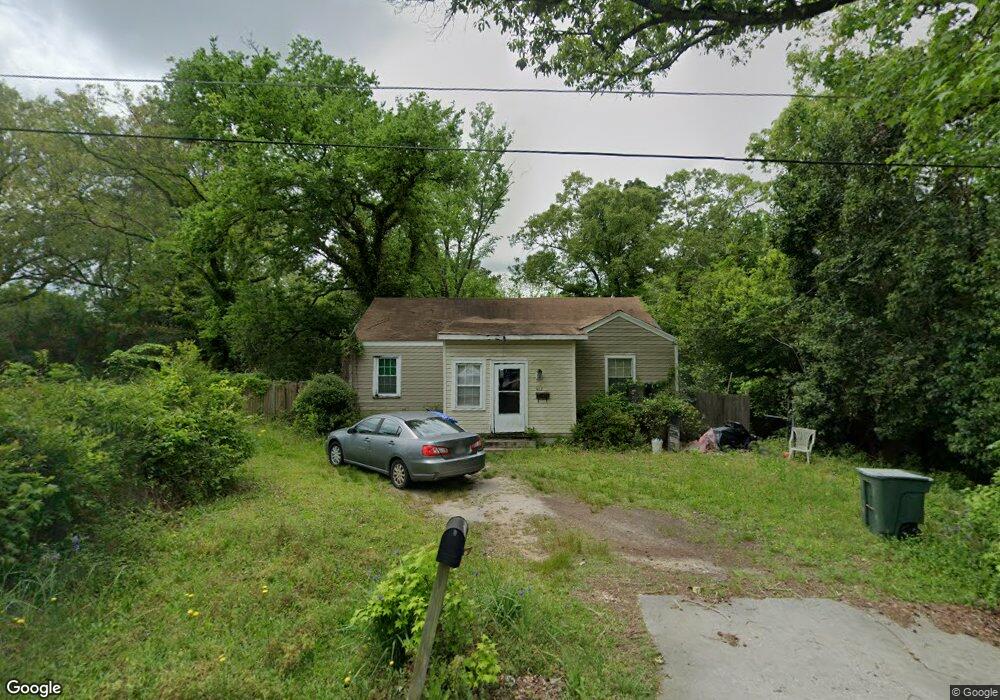 988 Ponce de Leon Cir S, Macon, GA 31206 - photo 1