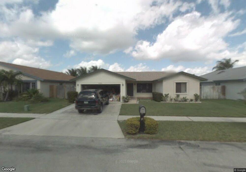 10121 SW 17th Ct, Davie, FL 33324 - photo 1