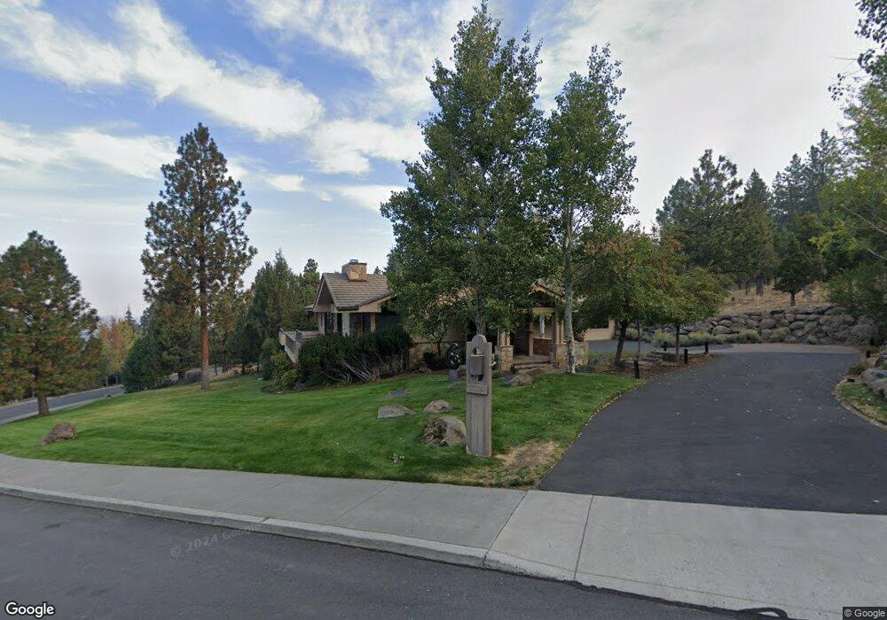 2934 NW Fitzgerald Ct, Bend, OR 97701 - photo 1