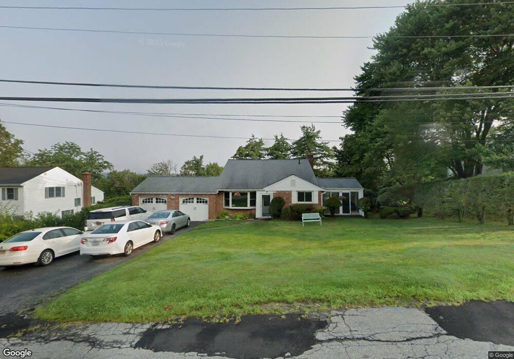 288 Andrea Rd, Yorktown Heights, NY 10598 - photo 1