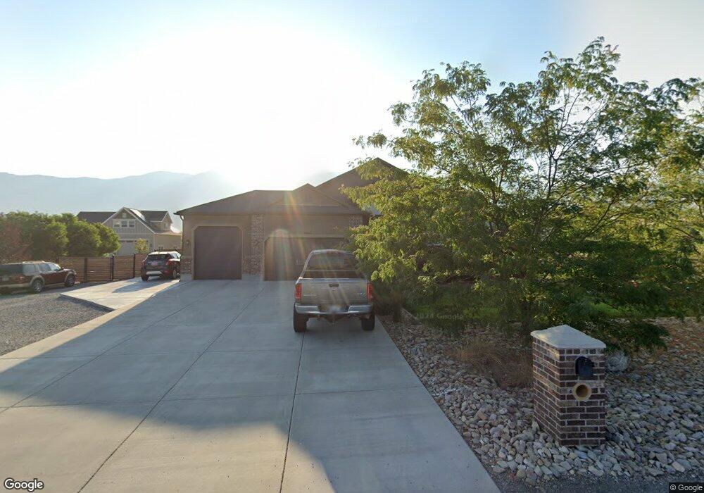 7088 N Ridge Rd, Lake Point, UT 84074 - photo 1