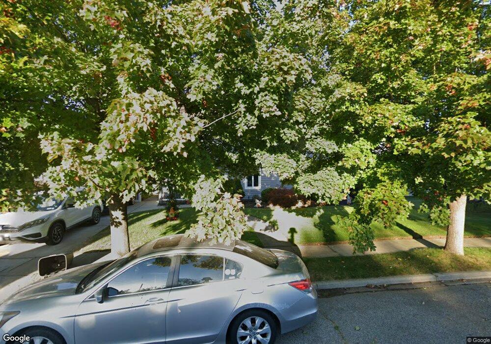 2 Raspberry Ln, Levittown, NY 11756 - photo 1