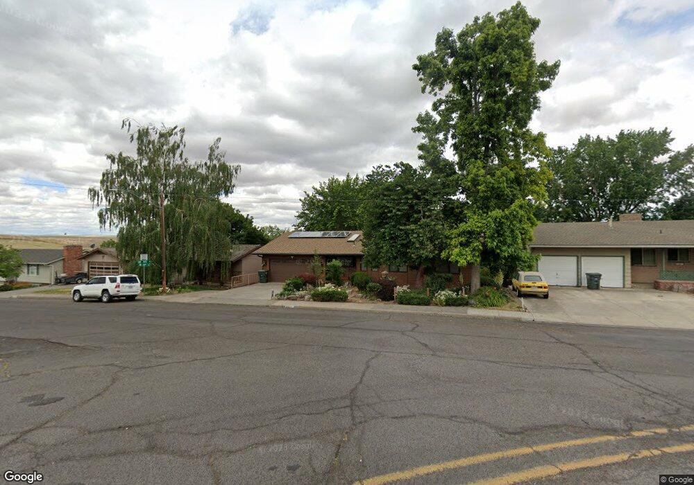 1205 SW 23rd St, Pendleton, OR 97801 - photo 1