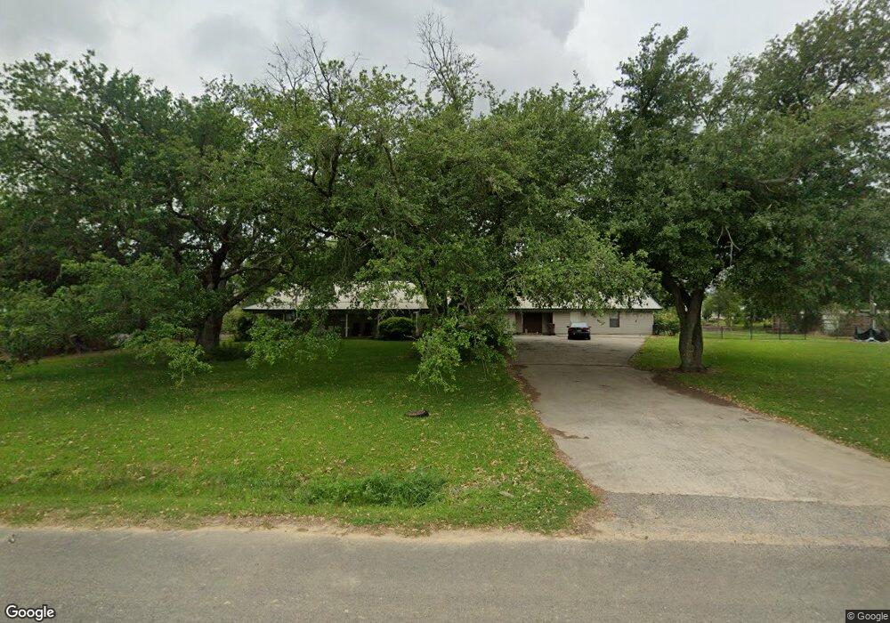 5748 Bennie Ln, Lake Charles, LA 70605 - photo 1