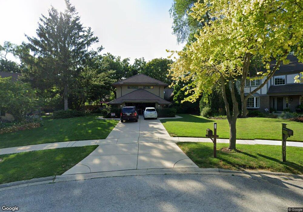 1517 Maple Knoll Ct, Naperville, IL 60563 - photo 1
