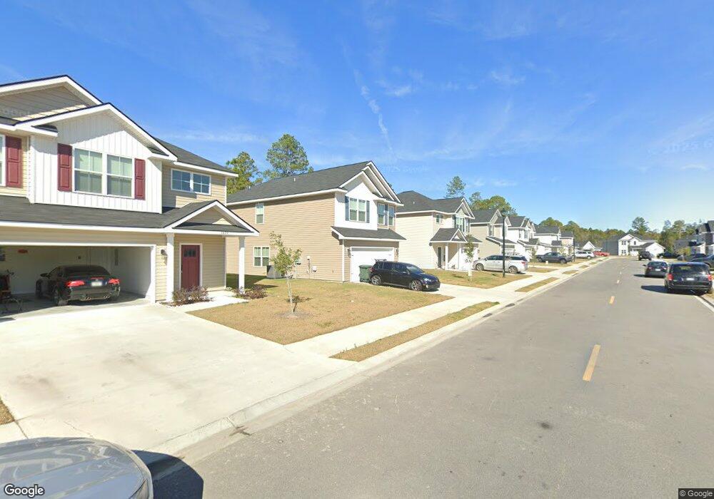 1061 Grayson Ave, Hinesville, GA 31313 - photo 1