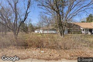 8340 Red Oak Dr, New Brighton, MN 55112